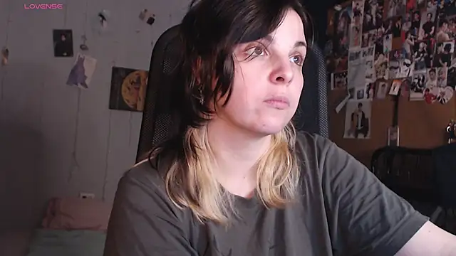 Saya sweet online show from 26, 6, 2026
