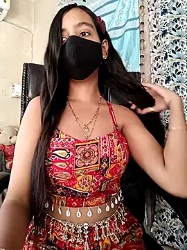 Parinaaz18 online show from 10, 9, 2025