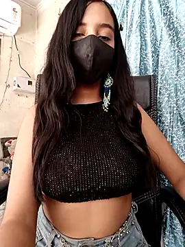 Parinaaz18 online show from 21, 4, 2026