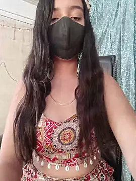 Snapshot of Parinaaz18 chatting on 9, 5, 2026 Parinaaz18 online show from 9, 5, 2026