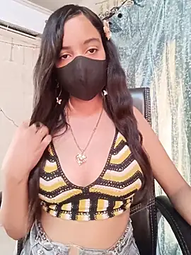 Snapshot of Parinaaz18 chatting on 3, 6, 2026 Parinaaz18 online show from 3, 6, 2026