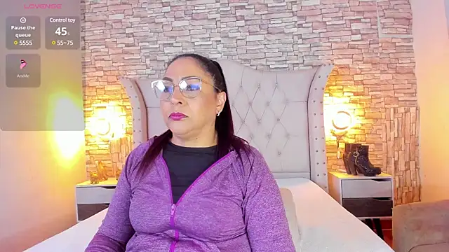 Gina Myers online show from 8, 3, 2025