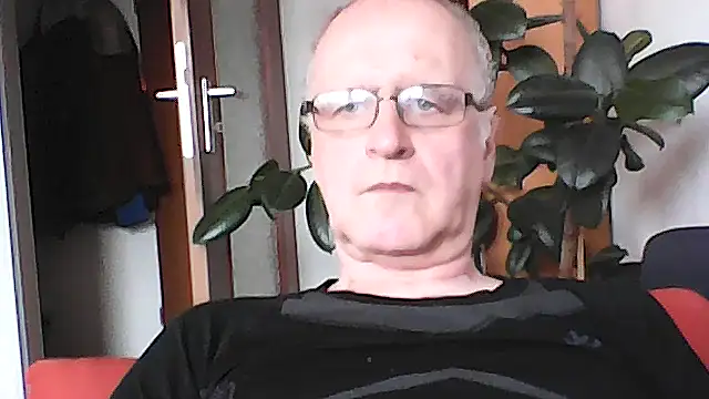 Milkasahne64 online show from 13, 3, 2026