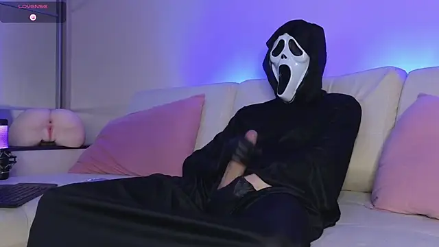 Snapshot of _FetishBoyFun_ chatting on 28, 10, 2025 FetishBoyFun online show from 28, 10, 2025