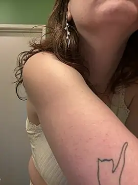 Snapshot of pennybaby133 chatting on 4, 2, 2025 pennybaby133 online show from 4, 2, 2025