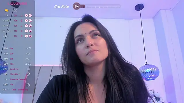 kareena basu online show from 18, 3, 2025