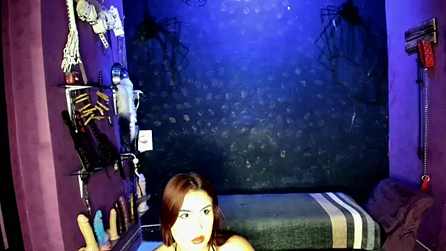 Alexa Slave online show from 28, 1, 2025