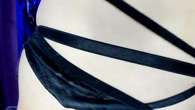 Alexa Slave online show from 3, 2, 2025