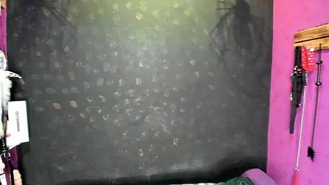 Alexa Slave online show from 21, 3, 2025