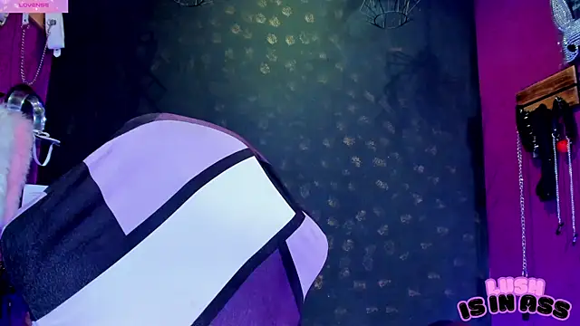 Alexa Slave online show from 21, 4, 2026