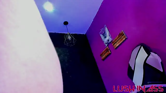 Alexa Slave online show from 6, 6, 2026
