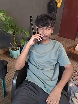 Snapshot of richardjames95 chatting on 13, 10, 2025 richardjames95 online show from 13, 10, 2025