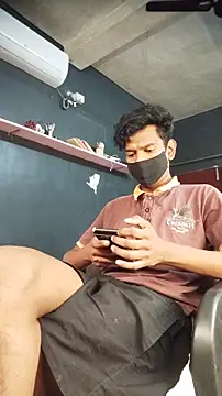 Snapshot of richardjames95 chatting on 12, 1, 2026 richardjames95 online show from 12, 1, 2026