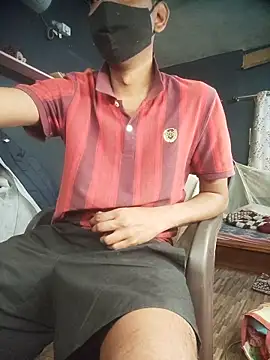 Snapshot of richardjames95 chatting on 18, 2, 2026 richardjames95 online show from 18, 2, 2026