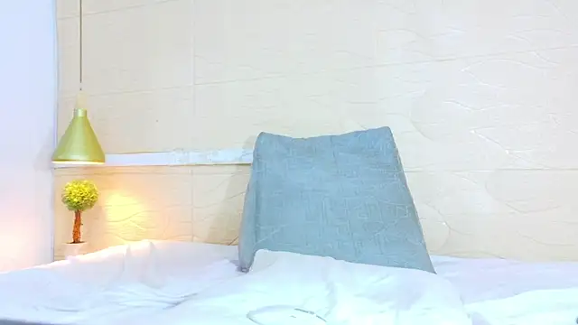 Snapshot of Shamiraa_moore chatting on 11, 6, 2026 Shamiraa moore online show from 11, 6, 2026