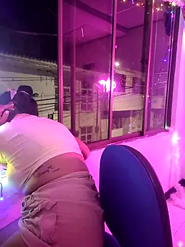 Sofythom1 online show from 5, 12, 2024