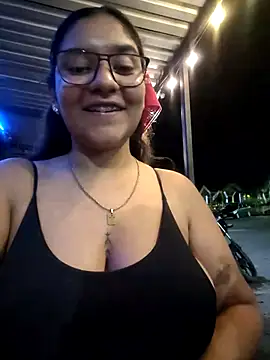 Sofythom1 online show from 5, 2, 2025