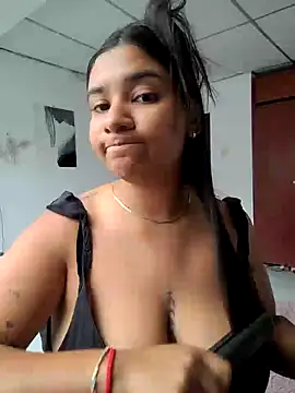 Sofythom1 online show from 8, 2, 2025