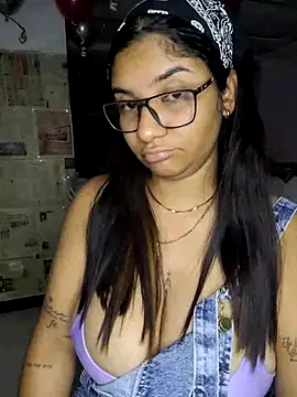 Sofythom1 online show from 23, 2, 2025