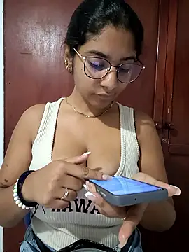 Sofythom1 online show from 17, 1, 2026