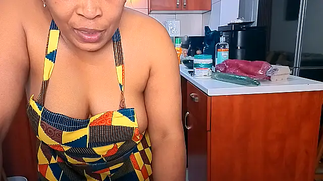 GiantBootyMilf online show from 23, 9, 2025