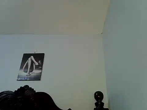 cute-alexis online show from 19, 4, 2026