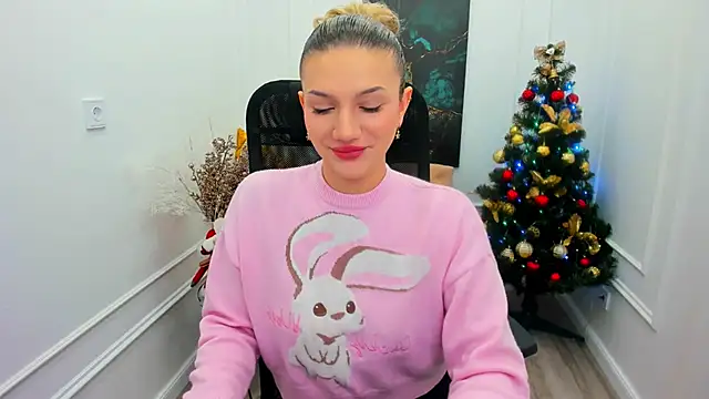 SelenaeMoore online show from 5, 12, 2025