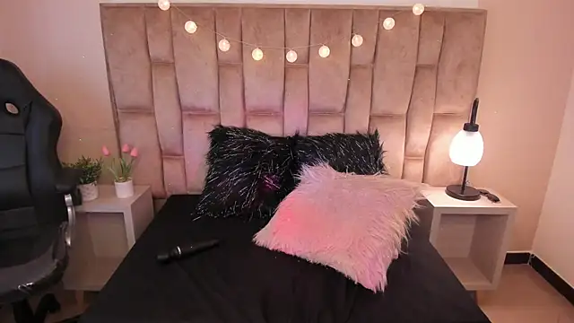 Esteff  o2 online show from 8, 3, 2025