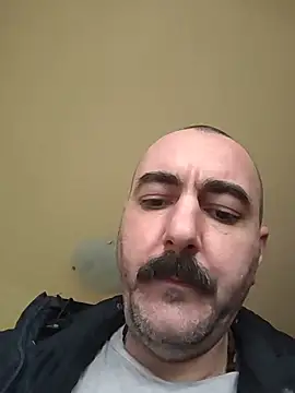 Maryo0001 online show from 5, 2, 2026