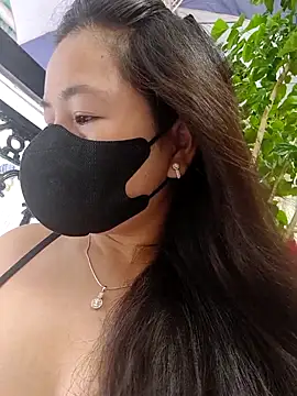 lyna bl online show from 11, 9, 2025