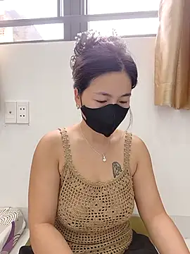 lyna bl online show from 18, 11, 2025