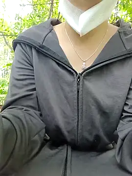 lyna bl online show from 25, 4, 2026