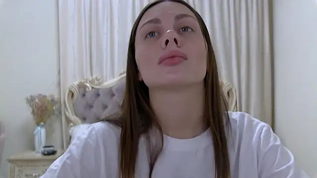 RoseHubbard online show from 5, 2, 2025