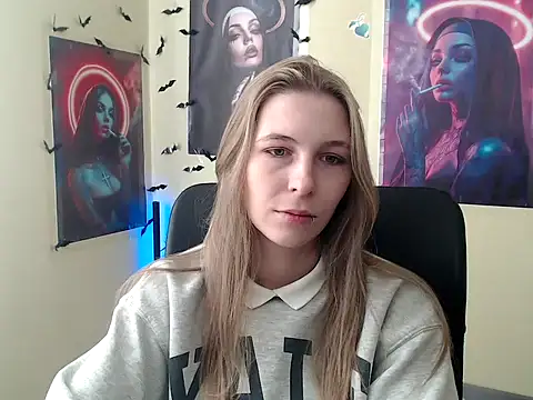 StrangerGi online show from 29, 4, 2026