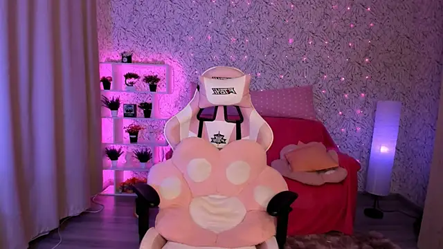 luna cross online show from 1, 3, 2025