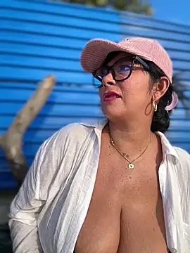 Saorii kiido online show from 26, 4, 2026