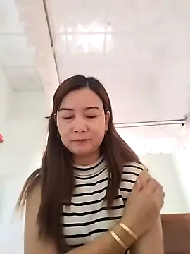 Snapshot of Sexy-ladyboobs20 chatting on 4, 1, 2025 Sexy-ladyboobs20 online show from 4, 1, 2025