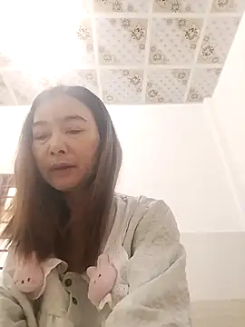 Sexy-ladyboobs20 online show from 3, 5, 2026