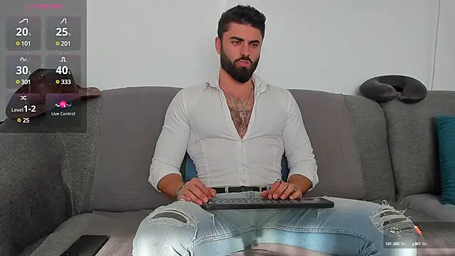 Snapshot of RawAdam chatting on 5, 3, 2025 RawAdam online show from 5, 3, 2025