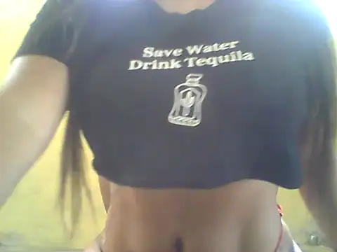 izanmiller2001 online show from 5, 3, 2025