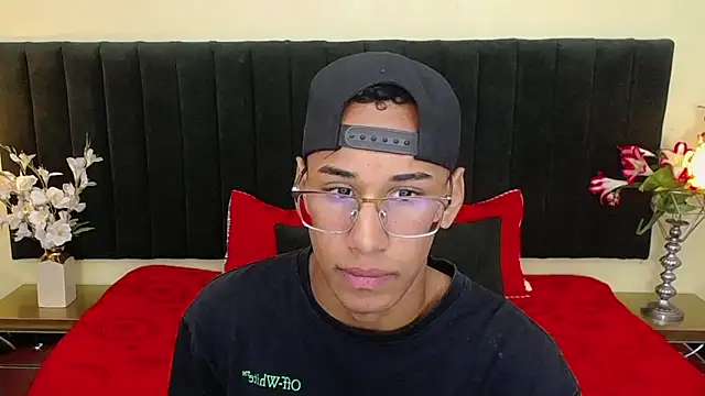 Snapshot of soft_attraction chatting on 6, 12, 2024 soft attraction online show from 6, 12, 2024