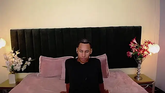 Snapshot of soft_attraction chatting on 17, 10, 2025 soft attraction online show from 17, 10, 2025