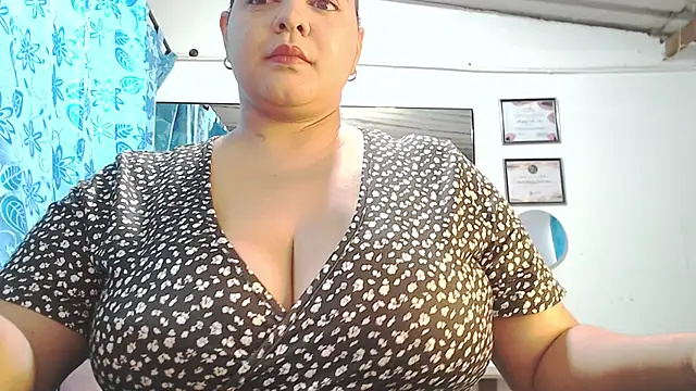 mia donatto369 online show from 22, 9, 2025