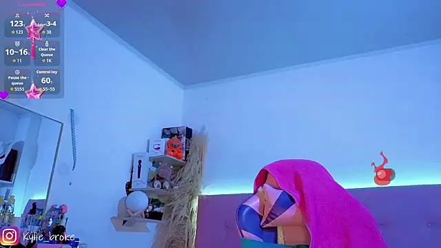 Kylie brokee online show from 24, 4, 2026