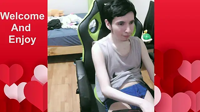 Twink martinboy online show from 21, 4, 2026
