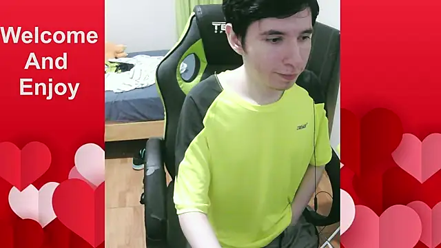 Twink martinboy online show from 8, 5, 2026