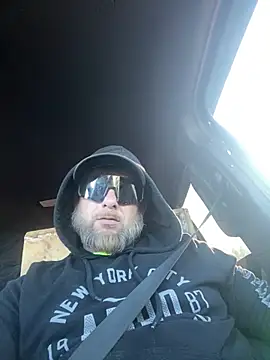 rocket8669 online show from 2, 2, 2026