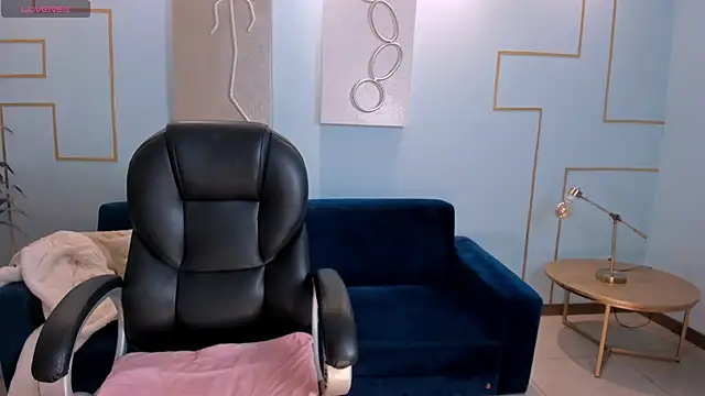 Snapshot of VeronicaCruz_ chatting on 16, 3, 2025 VeronicaCruz online show from 16, 3, 2025