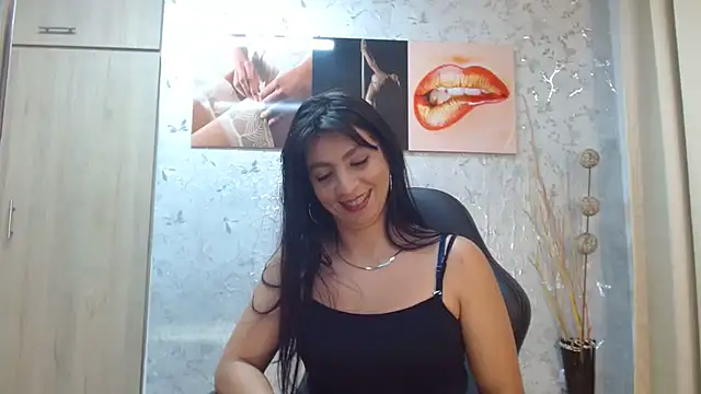 PaulinaRubio  online show from 10, 3, 2026