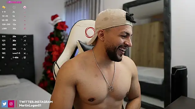 Snapshot of Martin_Logan chatting on 5, 1, 2025 Martin Logan online show from 5, 1, 2025